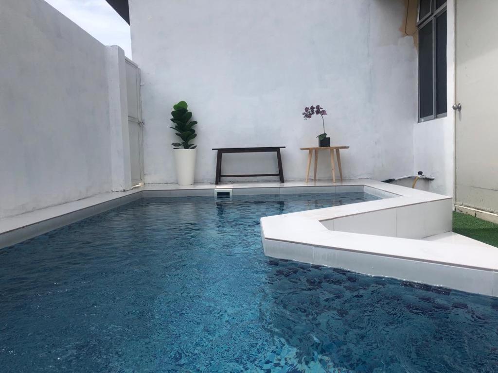 Lungo Guesthouse Kuala Terengganu Dış mekan fotoğraf